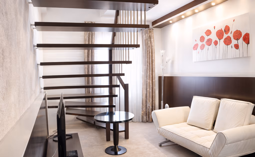 Dvoupodlažní apartmá s výhledem na zámek